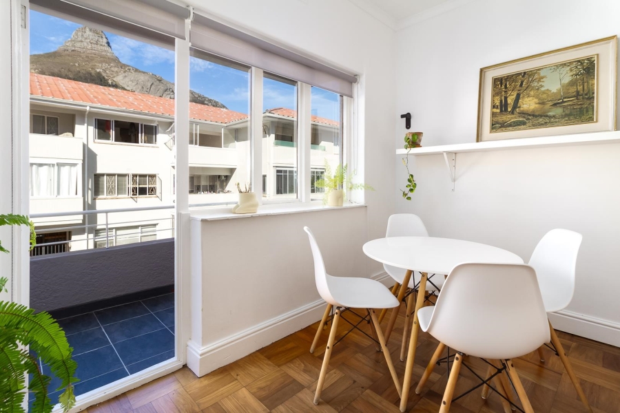 1 Bedroom Property for Sale in Sea Point Western Cape